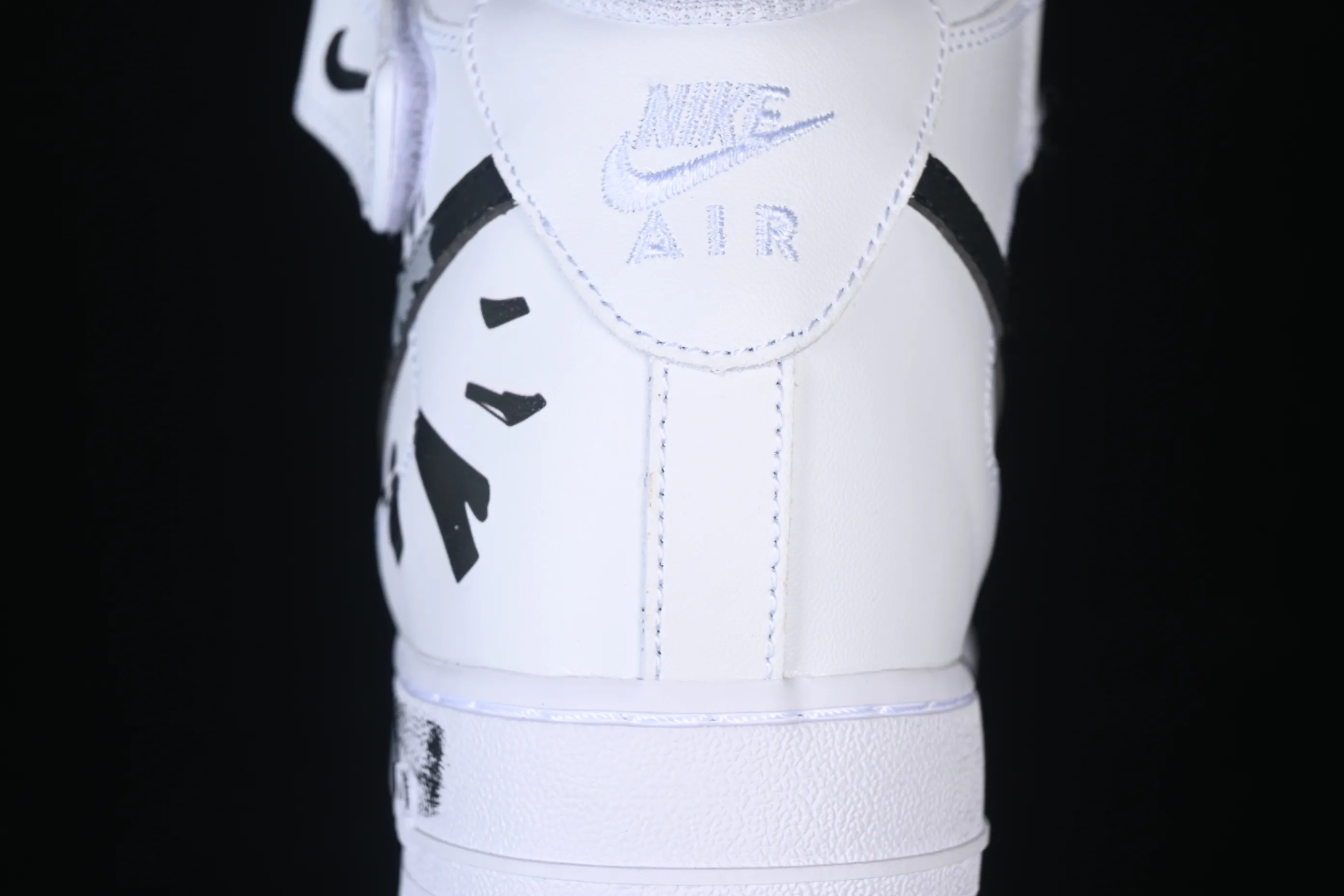 All categories Nk Air Force 1 Air Force series Nk Air Force 1 Mid Air Force mid-top Nike Air Force 1'07 Low splash inkjet Air Force 1 mid-top casual sneakers ZH0316-144